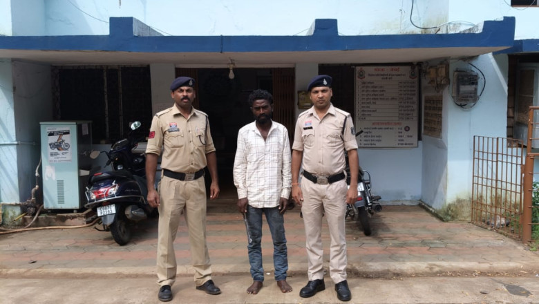 धारदार चाकु दिखाकर डराने धमकाने के आरोपियों को किया गया गिरफ्तार....