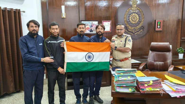 45 सालों से जारी "विश्वशांति विश्वपदयात्रा" छत्तीसगढ़ में,अब तक 11 देशों में 4 लाख 52 हजार किलोमीटर यात्रा की पूरी...