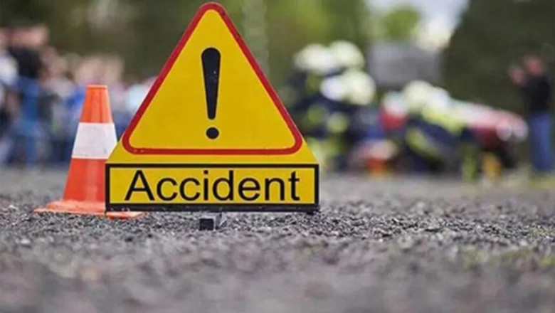 सड़क हादसा: तेज रफ्तार कार की टक्कर से बाइक सवार दो युवकों की मौत...