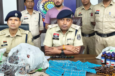 नशीली दवाओं सहित नशे का सौदागर पकड़ाया...