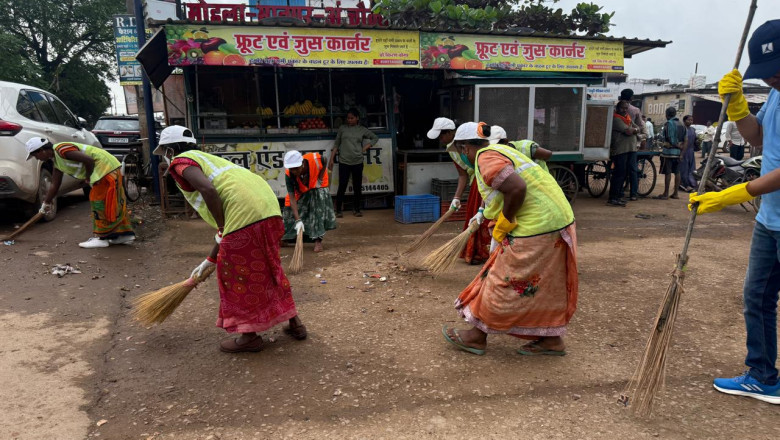 स्वच्छता ही सेवा अभियान का शुभारंभ, जिला पंचायत अध्यक्ष श्रीमती नम्रता सिंह हुई शामिल...