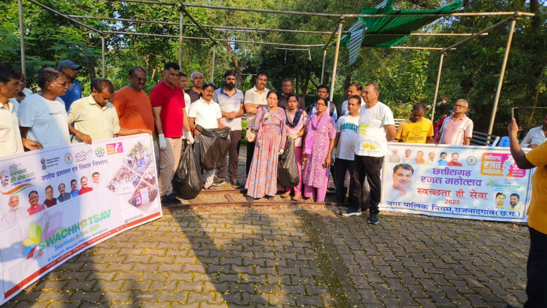 पर्यावरण संरक्षण के लिए पुष्पवाटिका, चौपाटी में चला स्वच्छता अभियान, महापौर ने दिलाई शपथ...