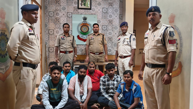 अड्डेबाजी करने वालों के विरूद्ध दबिश देकर की गई कार्यवाही...