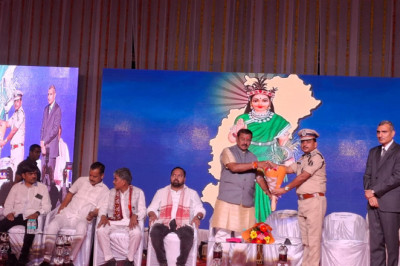 प्रधानमंत्री नरेंद्र मोदी और मुख्यमंत्री विष्णु देव साय के नेतृत्व में छत्तीसगढ़ विकास की अविरल धारा में आगे बढ़ रहा है। विजय बघेल