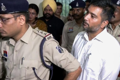छत्तीसगढ़ के पूर्व सीएम के बेटे के खिलाफ ED का एक्शन