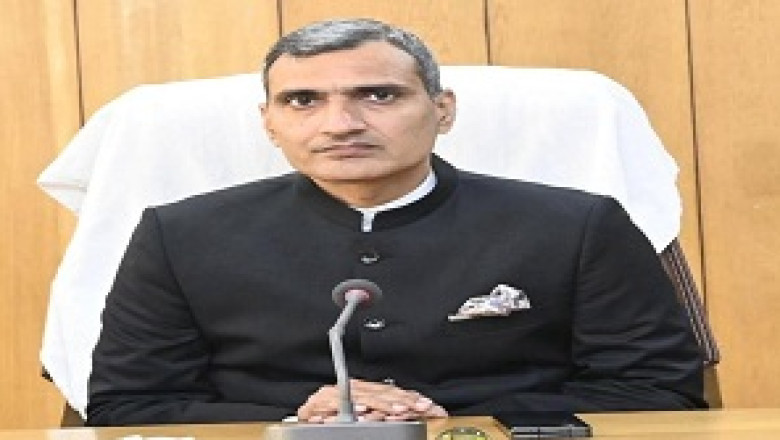 पराली न जलाएँ, पर्यावरण बचाएँ – कलेक्टर रणबीर शर्मा की किसानों से अपील...