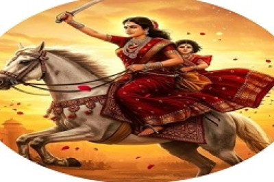रानी लक्ष्मी बाई अमर शहीद वीरांगना - डॉ. द्विवेदी...