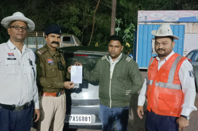 ऑपरेशन सुरक्षा के तहत यातायात पुलिस दुर्ग द्वारा व्यापक जागरूकता अभियान और सख्त कार्रवाई....