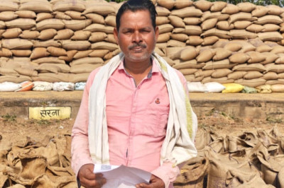 बेमेतरा में धान खरीदी ने बढ़ाया किसानों का हौसला फसल से बाजार तक उम्मीदों और विश्वास की नई यात्रा...