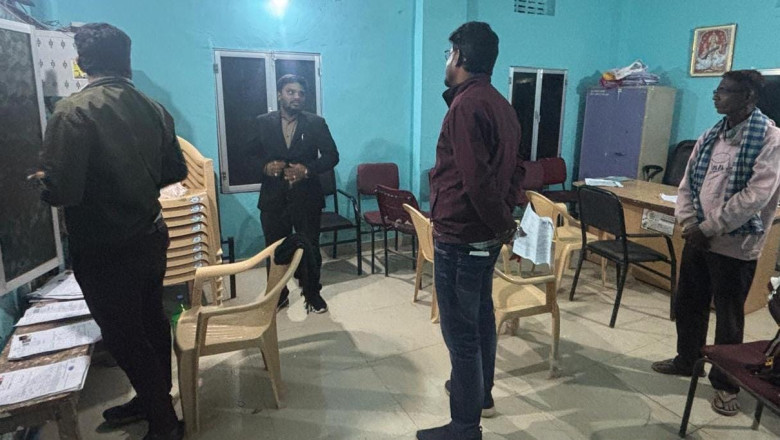 अपर कलेक्टर ने किया एसआईआर कार्यों का किया निरीक्षण...
