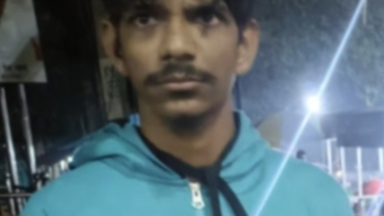 Operation Suraksha के तहत यातायात पुलिस द्वारा डीपीएस चौक में पॉइंट ड्यूटी चेकिंग के दौरान एक संदिग्ध मोटरसाइकिल को रोका गया