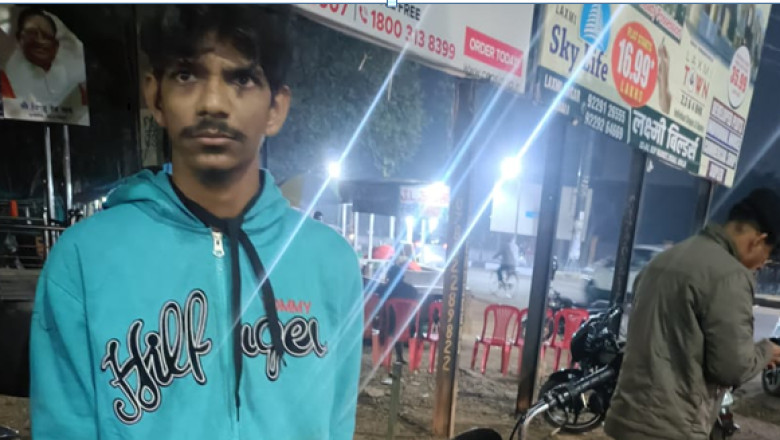 यातायात पुलिस द्वारा डीपीएस चौक में पॉइंट ड्यूटी चेकिंग...