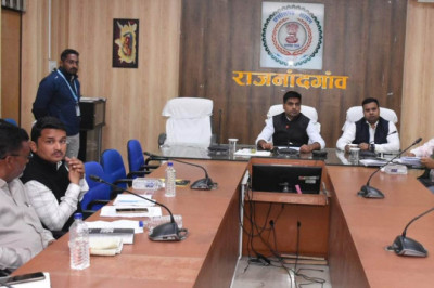 सीईओ जिला पंचायत ने की विभागीय योजना अंतर्गत पंचायतों में निर्माणीन कार्यों की समीक्षा...