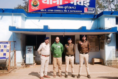 नेवई थाना क्षेत्र मे धोखाधड़ी करने वाला आरोपी गिरफ्तार*