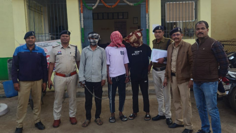 पुलिस चौकी सुकुलदैहान के द्वारा  आबकारी एक्ट के फरार आरोपियों को गिरफ्तार कर भेजा गया जेल....