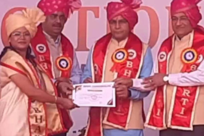 पत्रकारिता की डिग्री के साथ निकहत परवीन को मिला गोल्ड मैडल...