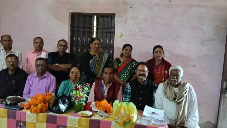 दुर्ग जिला पेंशन एसोसिएशन की मासिक बैठक में नई कार्यकारिणी का गठन