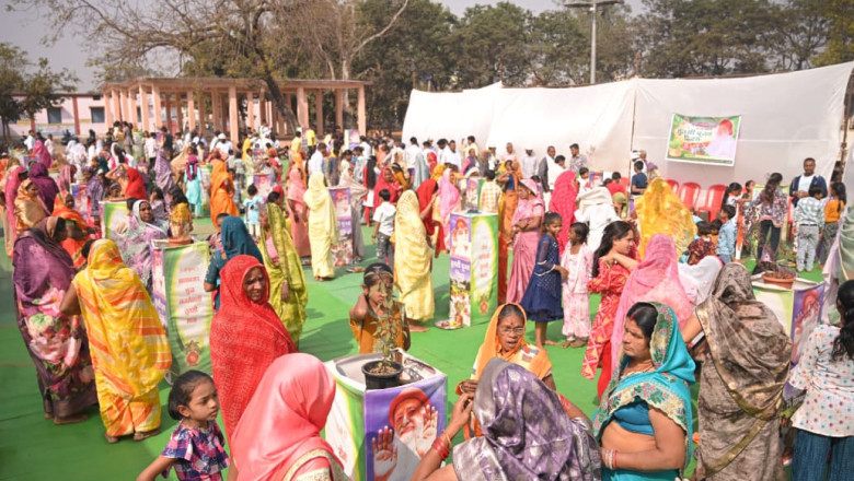 विश्व पटल पर छाया तुलसी पूजन दिवस...