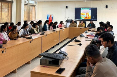 कृषि महाविद्यालय ढोलिया, बेमेतरा में राष्ट्रीय युवा दिवस का आयोजन...