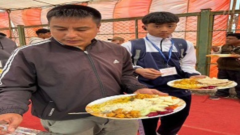 69वीं राष्ट्रीय शालेय कीड़ा प्रतियोगिता 2026 में एसजीएफआई के निर्देशानुसार खिलाडिय़ों, कोच एवं अन्य स्टॉफ के लिए कॉमन मेस की बेहतर व्यवस्था...