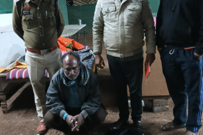 शराब कोचियों के विरूद्व चौकी मोहारा पुलिस की कार्यवाही....