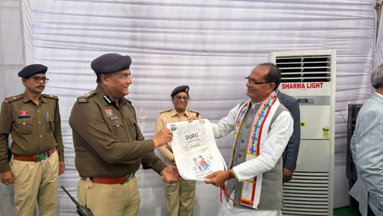 कुम्हारी में आयोजित किसान सम्मेलन में यातायात पुलिस द्वारा यातायात जागरूकता प्रदर्शनी का आयोजन