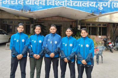 जिले के हैंडबॉल खिलाड़ियों का चयन ईस्ट जोन इंटर यूनिवर्सिटी में...