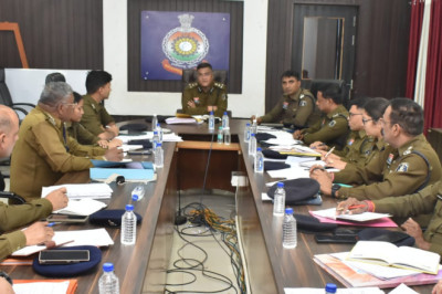 पुलिस अधीक्षक महोदय द्वारा जिले के समस्त थानों की क्राइम मीटिंग आयोजित...