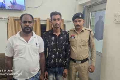 Meesho ई-कॉमर्स प्लेटफॉर्म के माध्यम से प्रतिबंधित धारदार हथियार की डिलीवरी करने वाले 02 आरोपी गिरफ्तार।