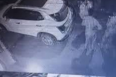 रजिस्ट्री कराने पहुंचे अधिकारी की कार से 38 लाख रुपये चोरी, जांच में जुटी पुलिस