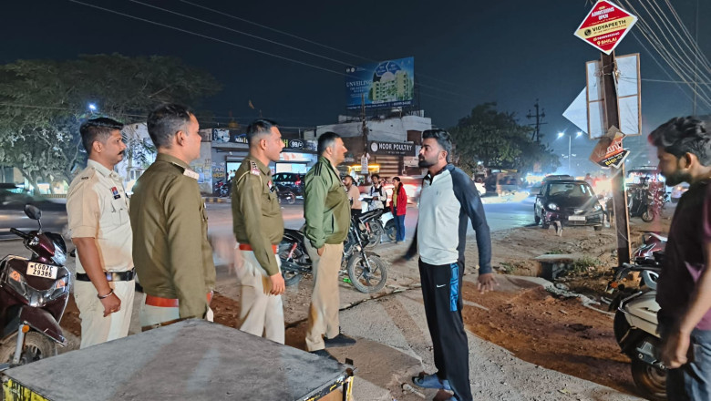 आगामी होली त्यौहार को देखते हुए जिले में विशेष अभियान चलाकर आबकारी अधिनियम के अंतर्गत 39 प्रकरण दर्ज कर की गयी कार्यवाही