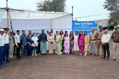 दुर्ग पुलिस के सहयोग से राष्ट्रीय राजमार्ग–53 स्थित बाफना टोल प्लाजा में निःशुल्क नेत्र एवं दंत परीक्षण शिविर आयोजित