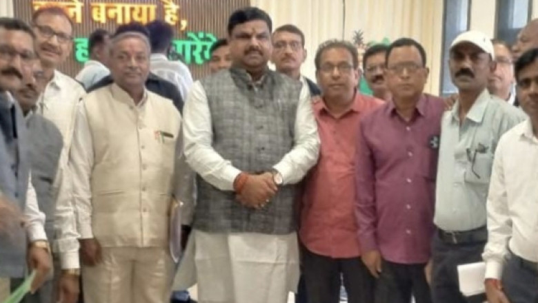 माननीय मुख्यमंत्री और माननीय शिक्षा मंत्री का आभार और प्रसन्नता व्यक्त किया क्योंकि 2008 के उपयुक्त नियम को रद्द कर शिक्षकों के लिए घोर विसंगतिपूर्ण और भ्रामक पदोन्नति नियम 2019 बनाया गया था ....