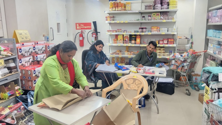होली त्यौहार के मद्देनजर खाद्य सुरक्षा विभाग की कार्रवाई, कई प्रतिष्ठानों से लिए गए नमूने