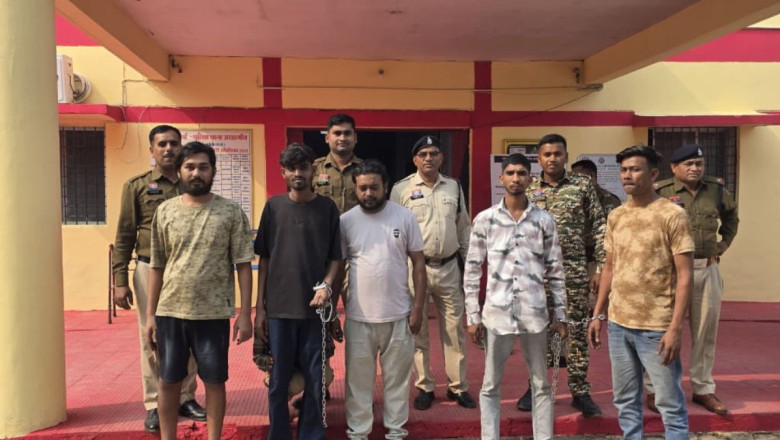 नशे के खिलाफ पुलिस की बड़ी कार्रवाई, 53.51 ग्राम ब्राउन शुगर के साथ 5 आरोपी गिरफ्तार