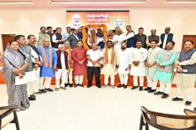 सीएम निवास में बुलाई गई भाजपा विधायक दल की बैठक, कई मुद्दों पर होगी चर्चा