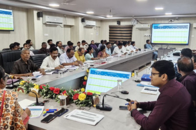 फसल परिवर्तन हेतु सब्जी, फूल एवं मसाला क्षेत्र में करें विस्तार, पाम ऑयल लक्ष्य पूर्ति के लिए बनाएं कार्ययोजना