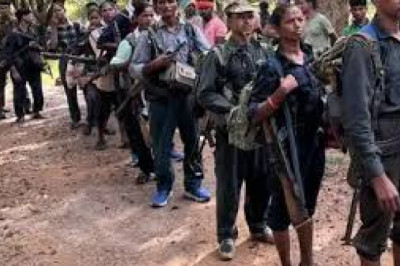 “कांकेर में बड़ी सरेंडर ब्रेकथ्रू: डेडलाइन से पहले नक्सल मुक्त होने की ओर कदम, 9 नक्सली आज डालेंगे हथियार”