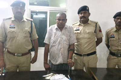 अंजोरा पुलिस की कार्यवाही – सट्टा खिलाने वाला आरोपी बिरेझर से गिरफ्तार...
