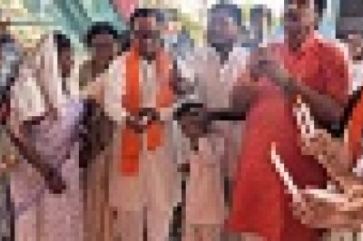 राजनांदगांव में भाजपा किसान मोर्चा का जनसंपर्क अभियान: गांव-गांव पहुंचकर योजनाओं की दी जानकारी