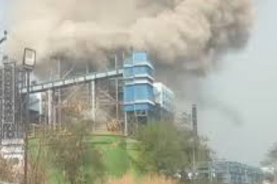 छत्तीसगढ़ प्लांट हादसा: 21 मौतें, 15 घायल, FIR पर Bhupesh Baghel ने उठाए सवाल