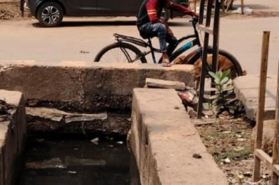 वर्षा पूर्व सफाई अभियान तेज, नालों-नालियों की सफाई शुरू,  ◻️वार्ड 51 सहित सभी वार्डों में नियमित सफाई, नहर सफाई भी जारी....