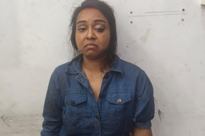 घर में घुसकर महिला ने किया चाकू से हमला, मां-बेटे की मौत, बेटी जिंदगी की जंग लड़ रही