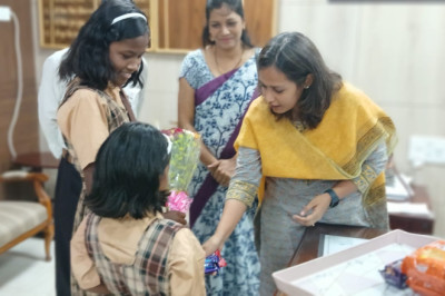 कलेक्टर की पहल से बेसहारा बच्चों को मिला नया जीवन संबल