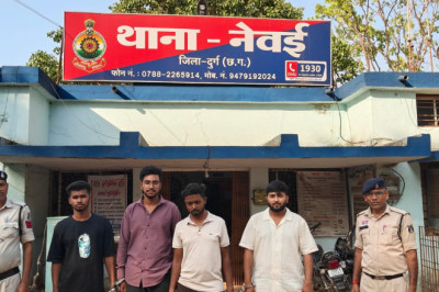 फर्जी सिम कार्ड के जरिए संगठित धोखाधड़ी का खुलासा, कमीशन पर सिम बेचकर अवैध लेन-देन करने वाले 04 आरोपी गिरफ्तार...