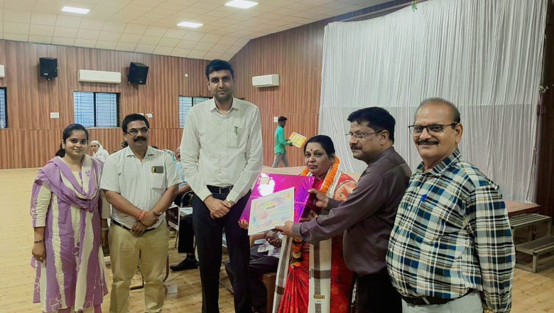 दुर्ग नगर निगम में 9 कर्मचारियों को सम्मानपूर्वक विदाई, आयुक्त ने सराहा योगदान