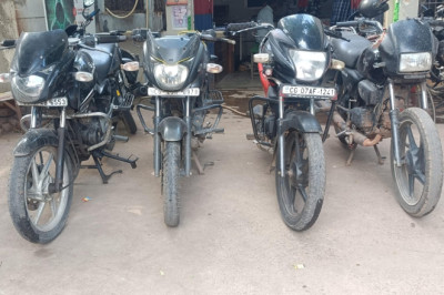 “दुर्ग पुलिस की त्वरित कार्रवाई: मोटरसाइकिल चोरी करने वाला आदतन विधि से संघर्षरत बालक कुछ ही घंटों में गिरफ्तार”