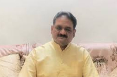 “कांग्रेस का सरकार पर हमला: ‘प्रदेश में तेजी से बढ़ रहे अपराध’, सुशील आनंद बोले- कानून व्यवस्था फेल, रायपुर बन गया ‘चाकूपुर’”