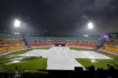 रायपुर में आज महामुकाबला: RCB vs M साया, स्विंग से गेंदबाजों को मिलेगी मदद, जानिए स्टेडियम पहुंI भिड़ंत पर बारिश काचने का रूट प्लान