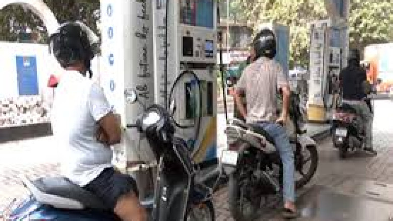 पेट्रोल-डीजल के दाम को लेकर लोगों ने रखी अपनी राय, कहा- ये तो होना ही था, अब कोई क्या करे